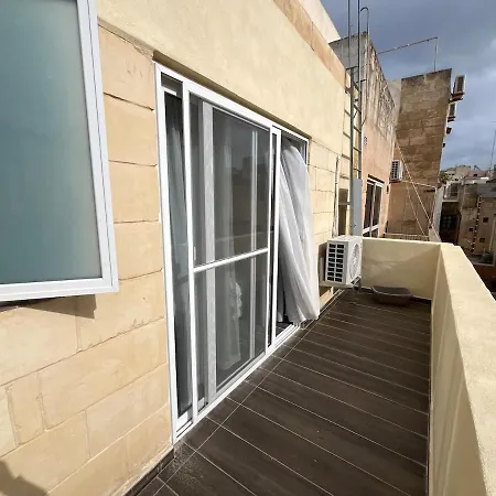 Lejlighed 2 Bedroom Penthouse With Terrace
